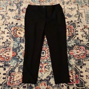 Black dress pants in excellent condition